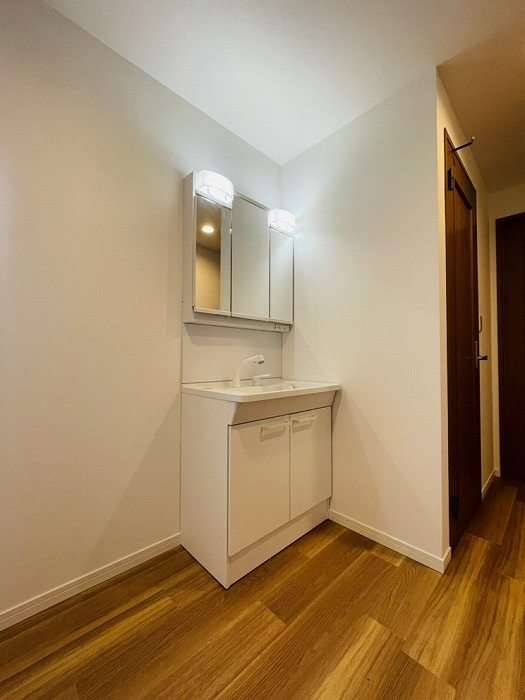 豊田市市木町10丁目の独立洗面台