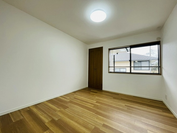 豊田市市木町10丁目の洋室