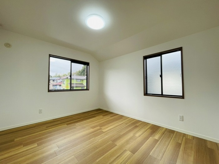 豊田市市木町10丁目の洋室