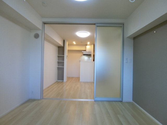 ヒカルサ米子Ⅰの洋室