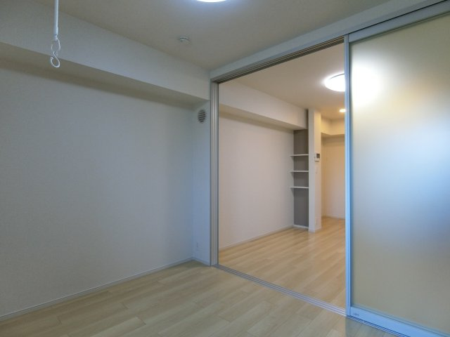 ヒカルサ米子Ⅰの洋室