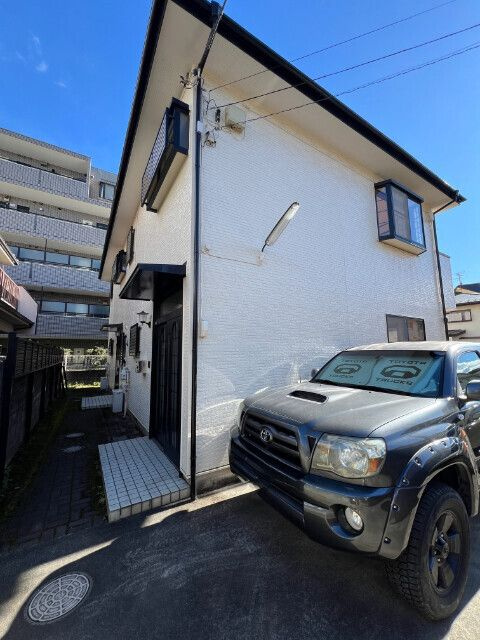 シャローム国立 の玄関