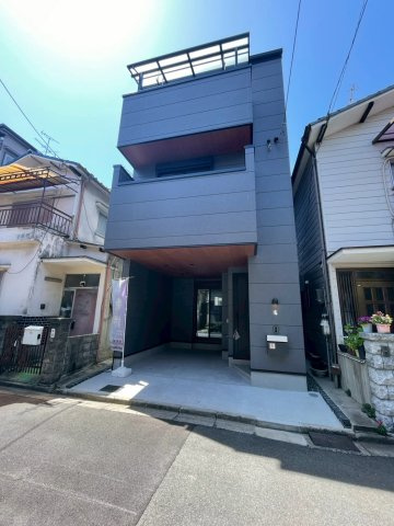 大阪府東大阪市松原2丁目の前面道路含む現地写真