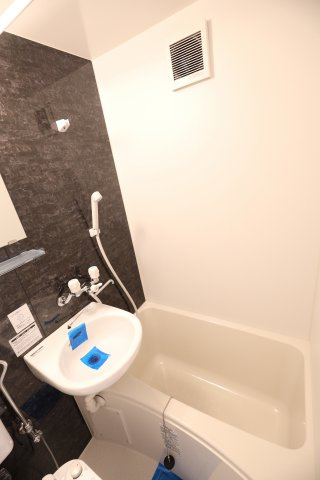 ユナイト野島リオプラセンテの浴室