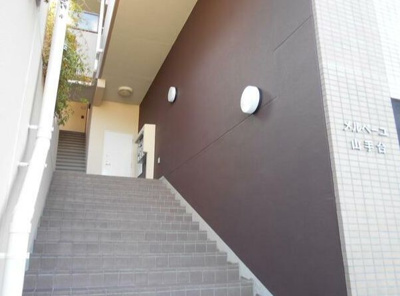 【エントランス】 | メルベーユ山手台