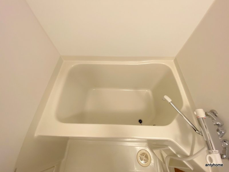 SERENiTE本町エコートの浴室