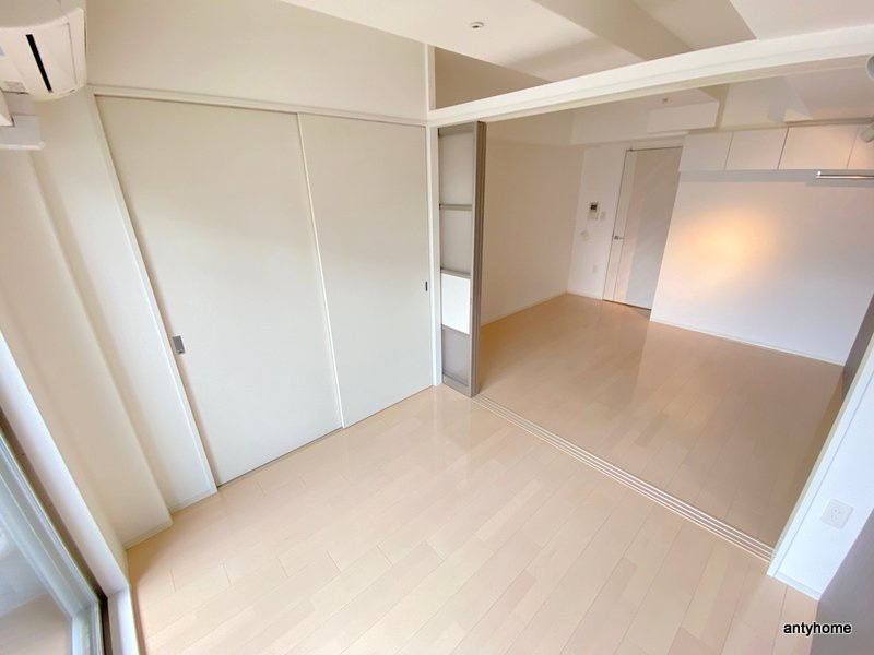 SERENiTE本町エコートの居間・リビング