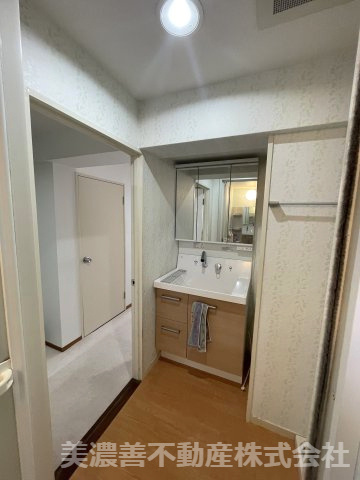 ６５０３７　コーポ田神D棟の独立洗面台