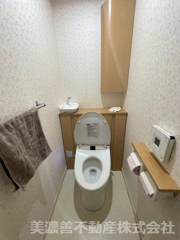 ６５０３７　コーポ田神D棟のトイレ