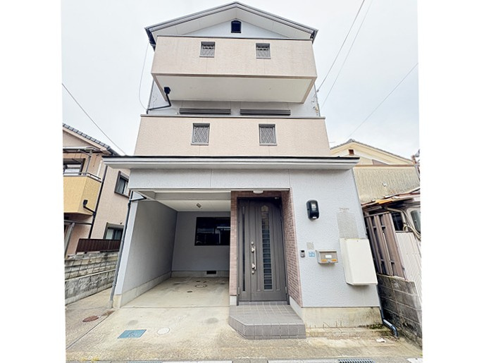 東神足1丁目の外観