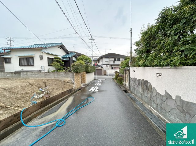 堺市西区堀上緑町　第2期　新築一戸建ての前面道路含む現地写真|周辺は落ち着いた街並みの住宅地！子育てがしやすい住環境です！まだ未完成ですが、現地でしかわからない事もございます。是非一度ご覧ください。