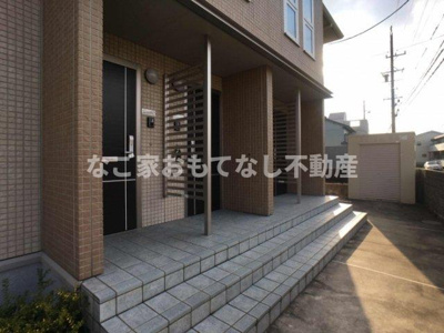 【エントランス】 | メゾンプラック