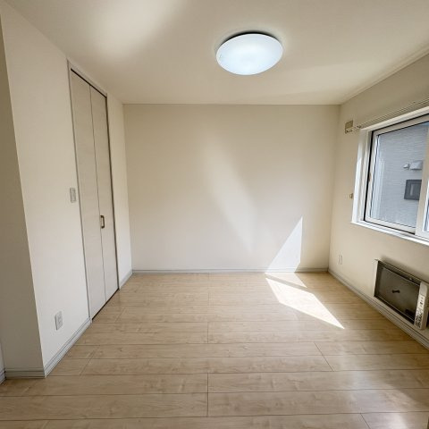 ヴェザリアのその他