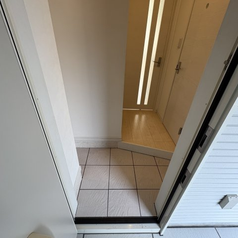 ヴェザリアの玄関
