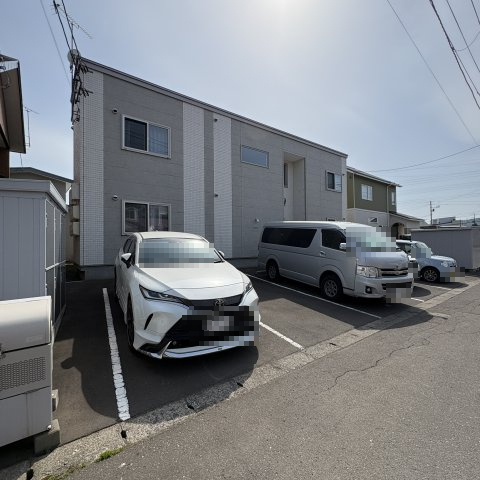 ヴェザリアの駐車場