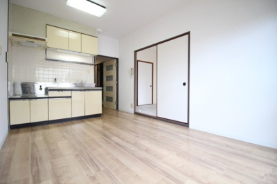 【居間・リビング】 | 21ハイツ新保