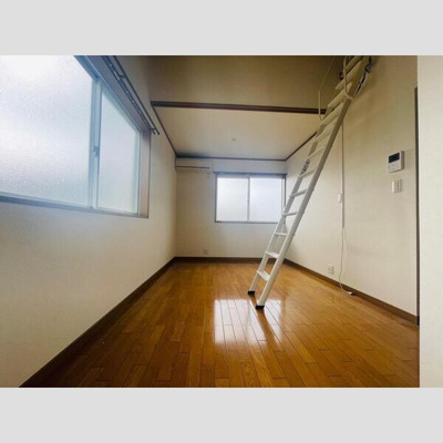 【内装】 | Calmeリーオ