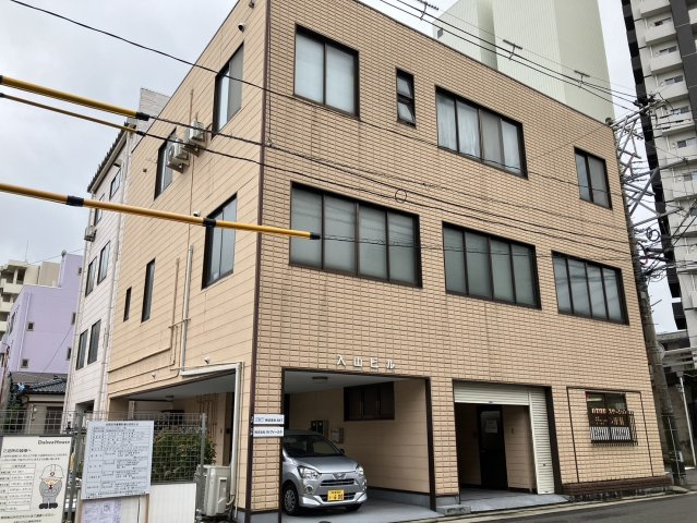 入山ビル
