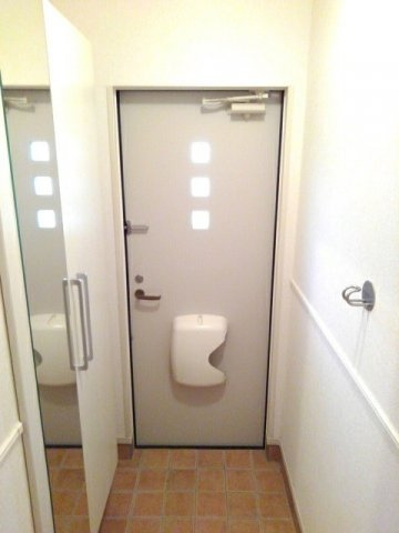 ベル・カーサ　Ｂの玄関