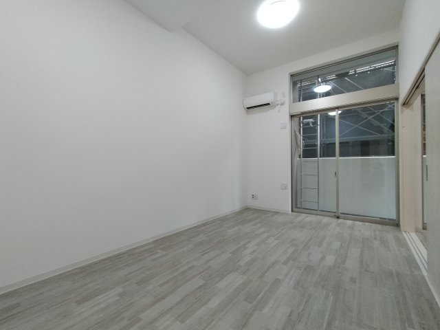 神戸市長田区松野通３丁目の賃貸マンションの居間・リビング