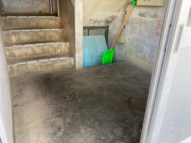 若草401マンションのロビー