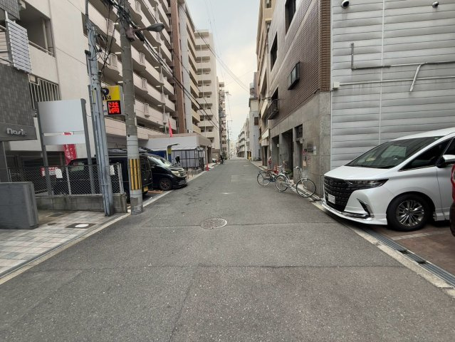 リレイション大国の駐車場