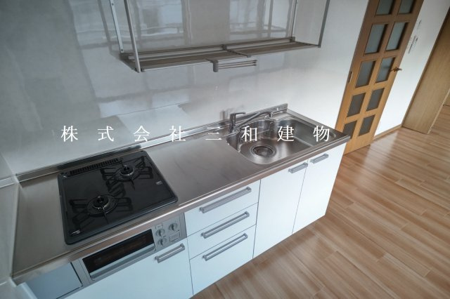 リンデンハイム赤塚のキッチン|同物件反転タイプの別室の参考写真