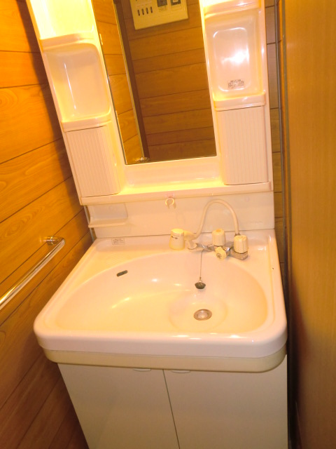 リンデンハイム赤塚の洗面所|同間取り別室の参考写真です