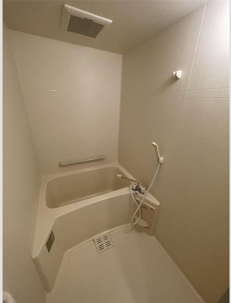 S-FORT新大阪Eastの浴室