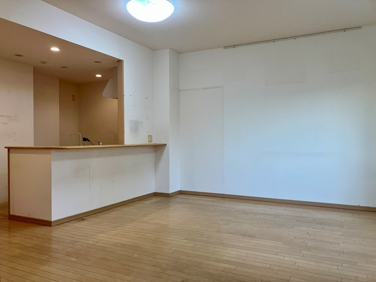 サングランデアルフィーヌＢ棟の居間・リビング