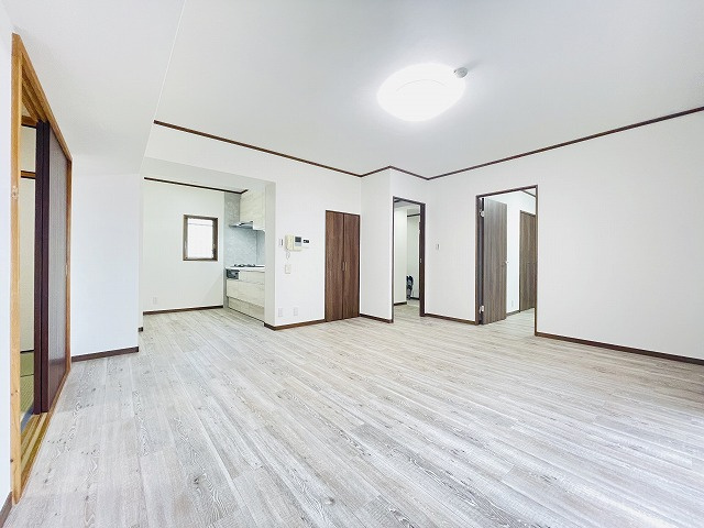 【居間・リビング】 | グランピアマンション箱崎Ⅷ