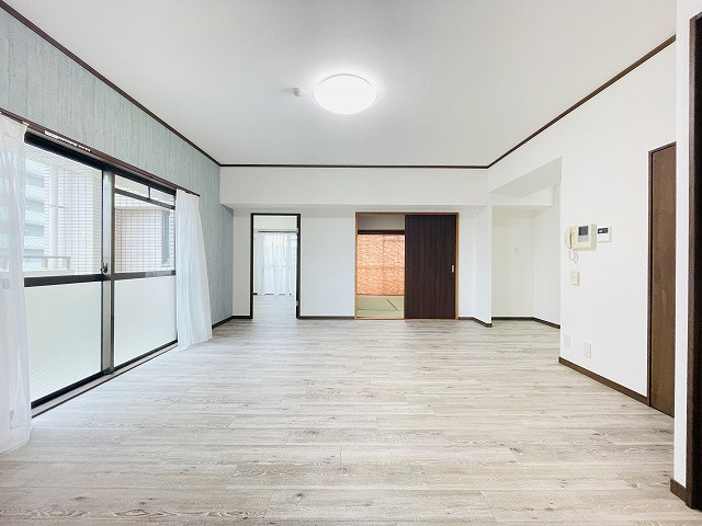 【居間・リビング】 | グランピアマンション箱崎Ⅷ