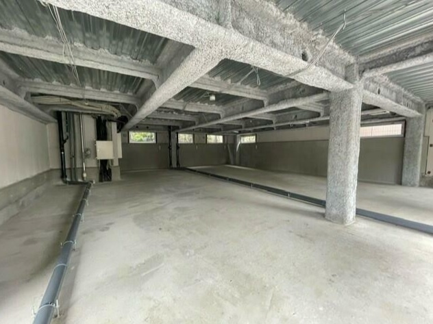 マーキュリー八雲の内装