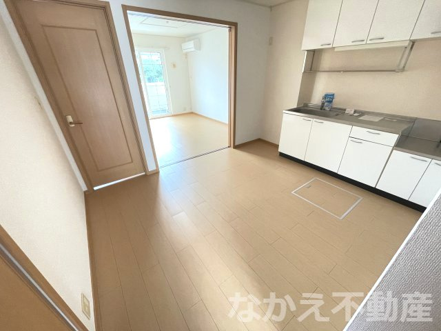 【居間・リビング】 | ゆったり過ごせる居間です