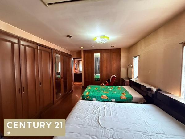 和歌山市元町奉行丁１丁目の店付住宅の洋室