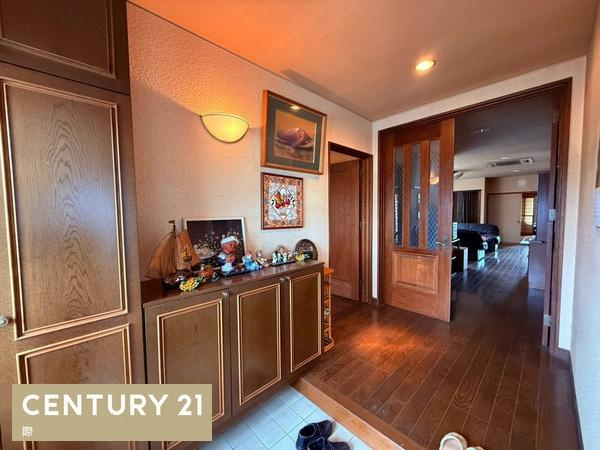 和歌山市元町奉行丁１丁目の店付住宅の玄関