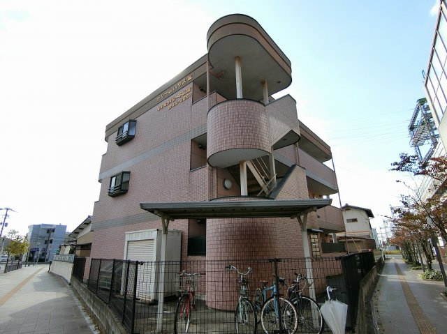 ドリームハウスⅢの外観|外観もきれいです