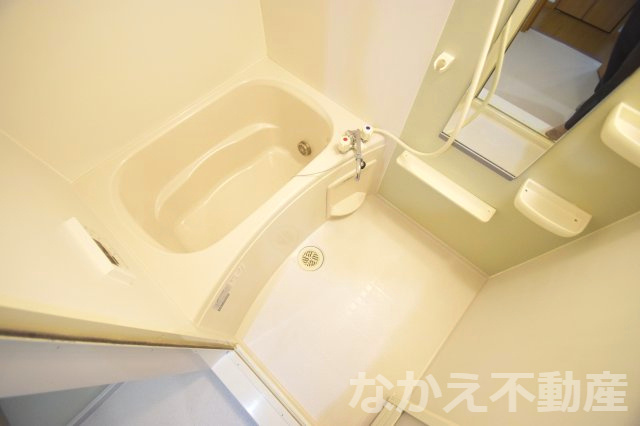 【浴室】 | コンパクトで使いやすいお風呂です