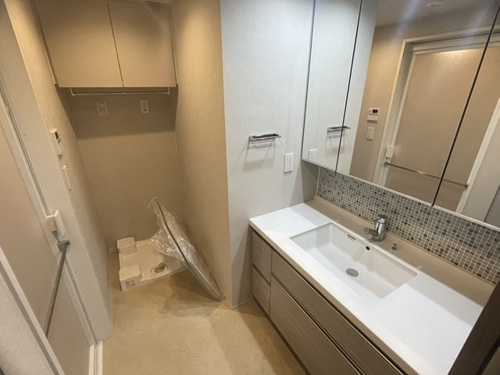 熊本市中央区桜町の賃貸マンションの独立洗面台