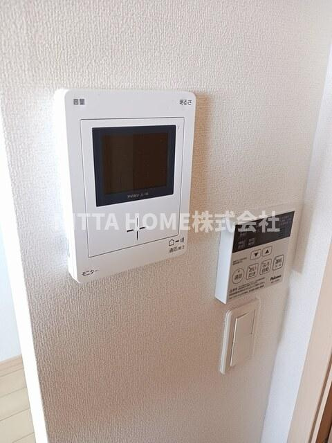 グランド堀のセキュリティ|ＴＶインターホンも設置済み◇