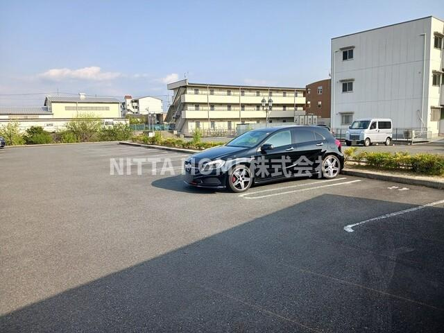 グランド堀の駐車場
