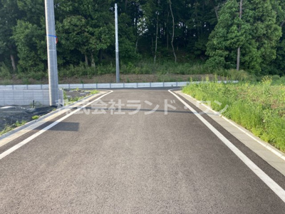 【前面道路含む現地写真】 | 所沢市北秋津 | 接道／東側約6ｍ公道