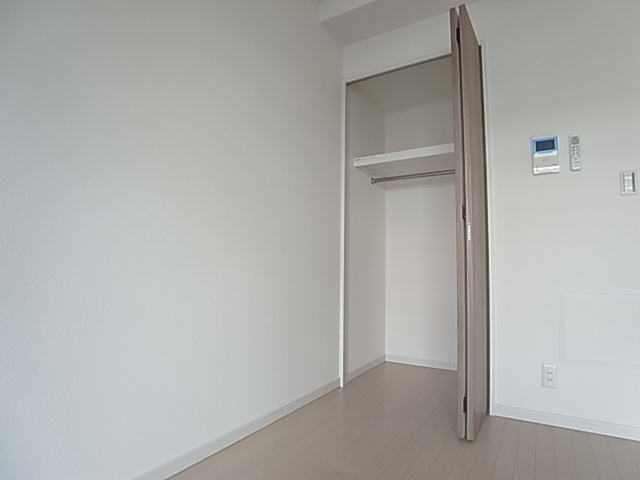 神戸市兵庫区大開通７丁目の賃貸マンションの収納|クローゼット