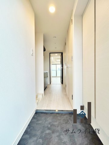 ディアレイシャス尾頭橋の玄関