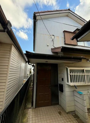 【エントランス】 | 新橋町貸家