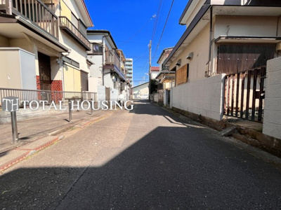 【前面道路含む現地写真】 | 調布市布田6丁目　新築分譲住宅　全1棟