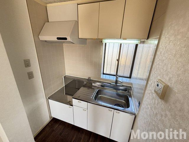 ヴェルディHALの駐車場