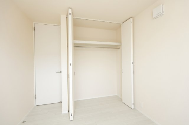 フリージア一色の収納