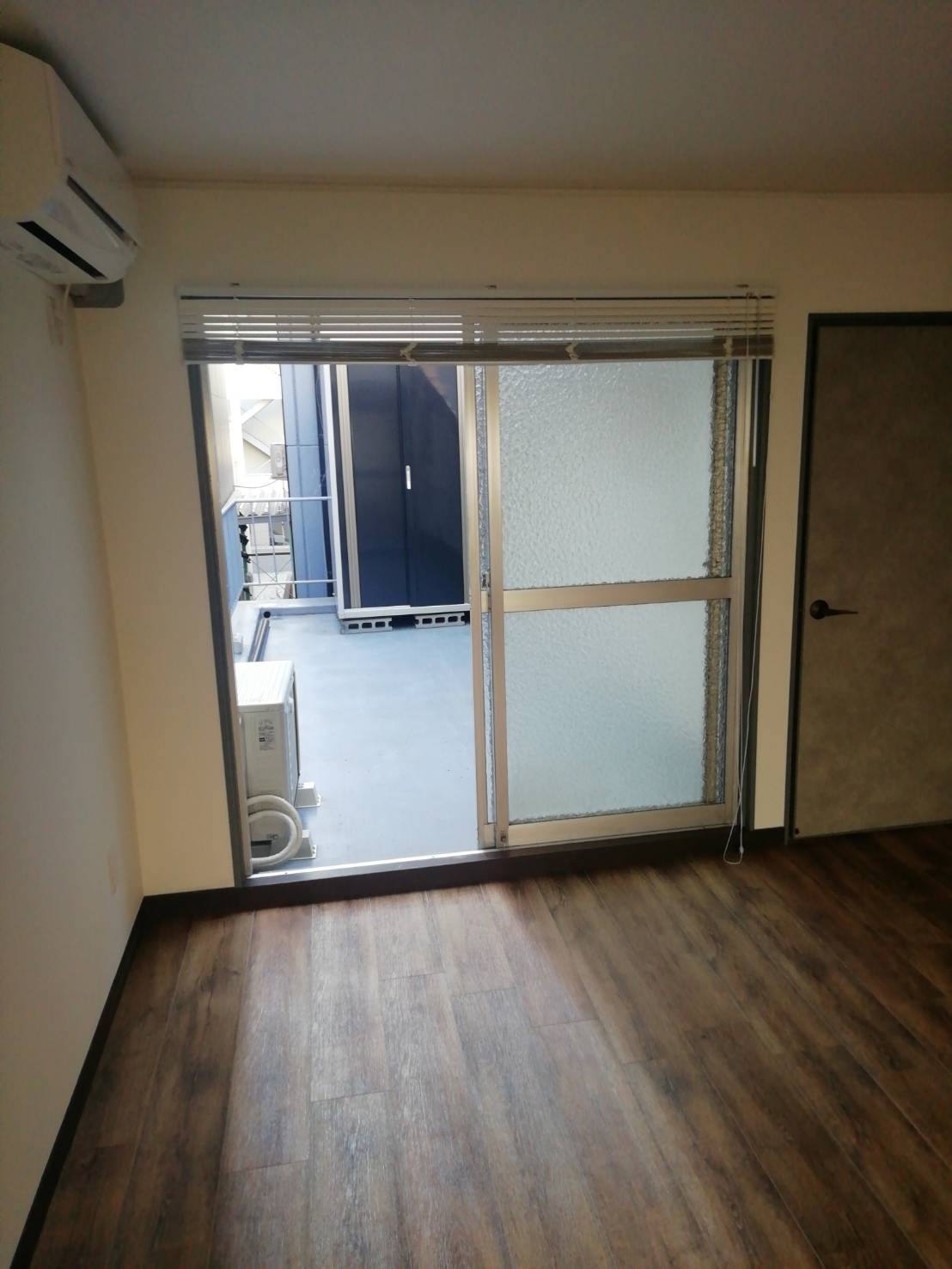 天王寺国分町の洋室