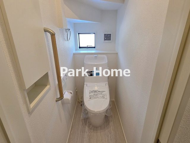 高知市高見町 2期2棟2 新築戸建てのトイレ|１F:トイレ